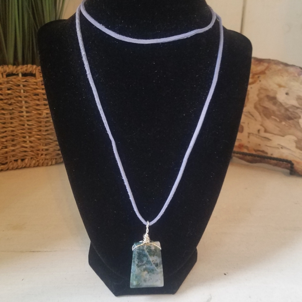 SMc Designs - Leather & Stone Necklace [LNG]